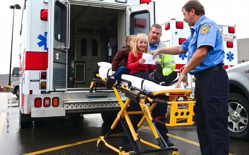 ambulance stretcher.jpg